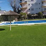 Apartamento En La Milla De Oro, A 100m De La Playa * Marbella
