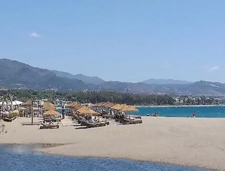 Apartamento En La Milla De Oro, A 100m De La Playa Апартаменты Марбелья