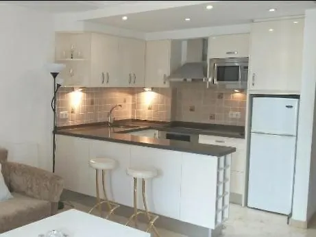 Apartamento En La Milla De Oro, A 100m De La Playa Апартаменты